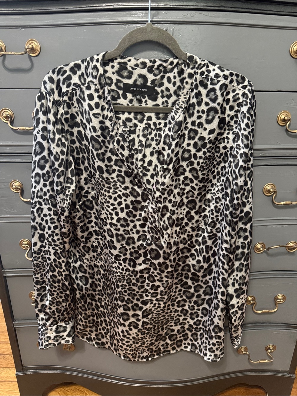 Jones New York Black and White Leopard Print Blouse